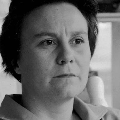 Április 28-án született Harper Lee, a Ne bántsátok a feketerigót! örökérvényű szerzője - Oskola Antikvárium