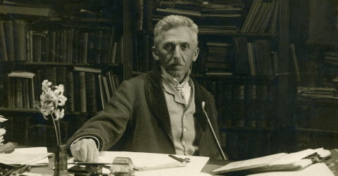 1919. november 12-én temették el nagy írónkat, Gárdonyi Gézát