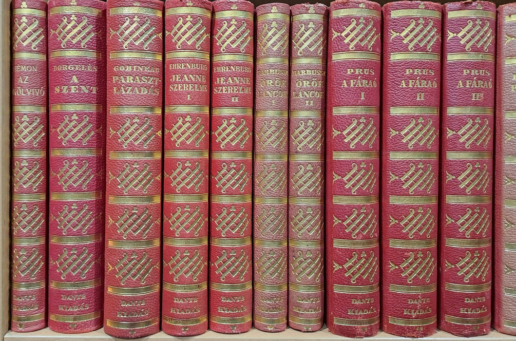 Halhatatlan Könyvek 52 kötete (nem teljes sorozat)