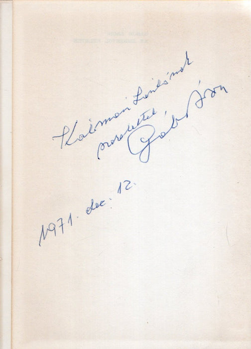 Az embertől keletre