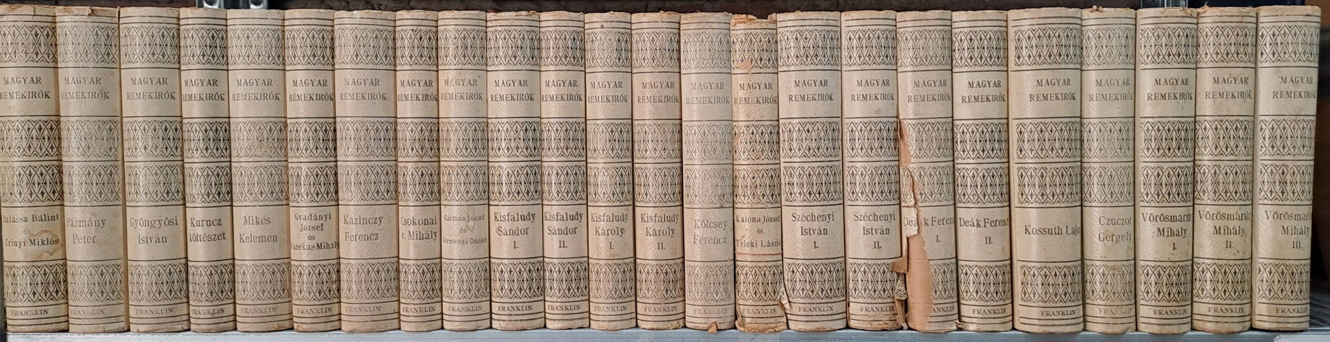 Magyar Remekírók I-LV.