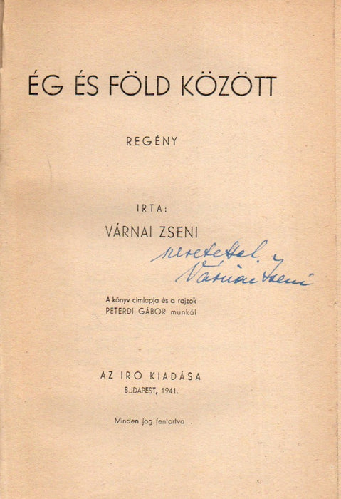 Ég és föld között