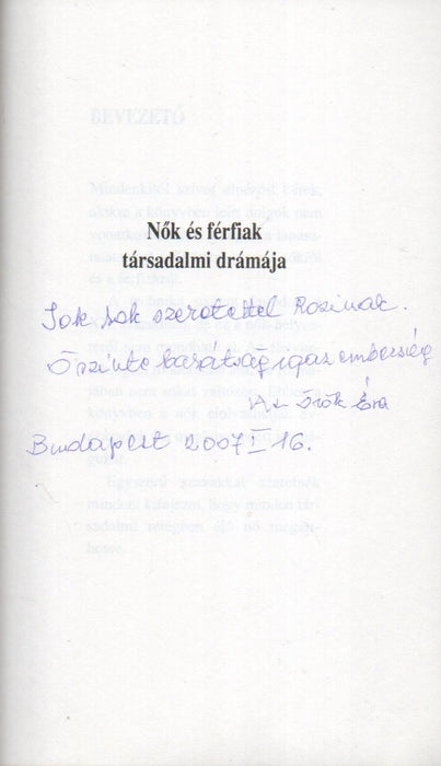 Nők a világ tükrében