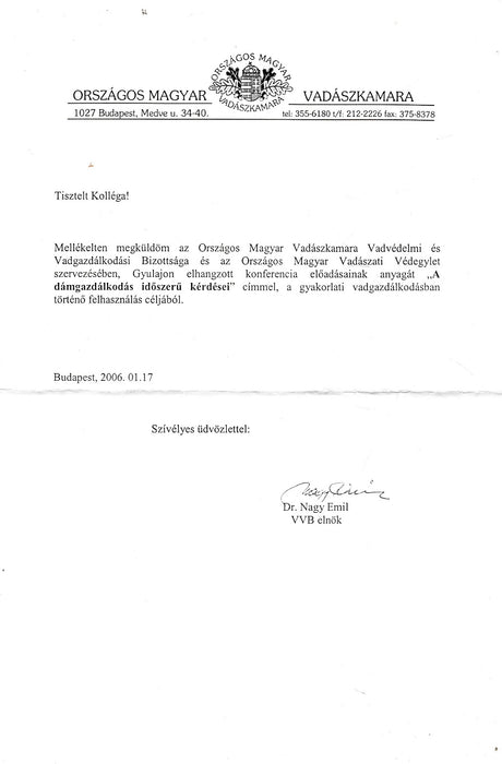 Dám