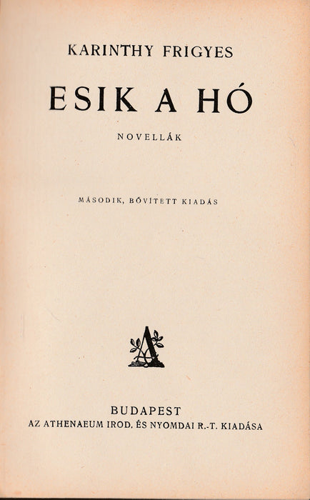 Esik a hó