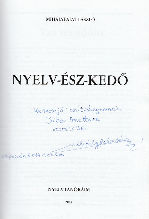 Nyelv-ész-kedő