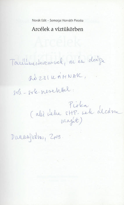 Arcélek a víztükörben - Oskola Antikvárium