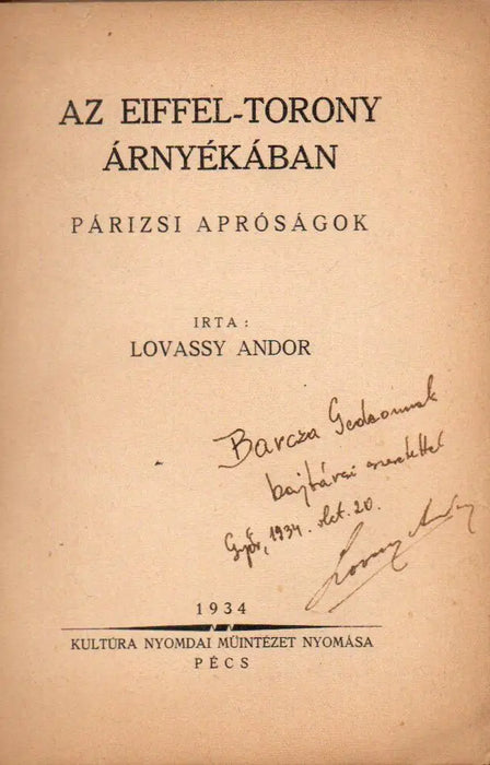Az Eiffel - torony árnyékában - Oskola Antikvárium