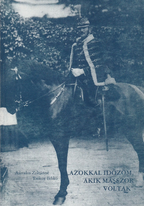 "Azokkal időzöm, akik másszor voltak" - Oskola Antikvárium