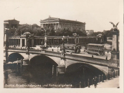 Berlin I. - Oskola Antikvárium
