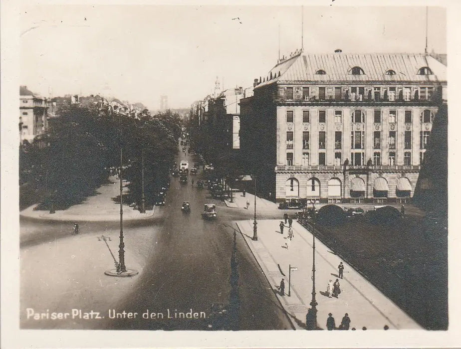 Berlin II. - Oskola Antikvárium