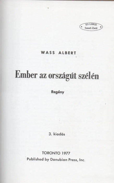Ember az országút szélén - Oskola Antikvárium