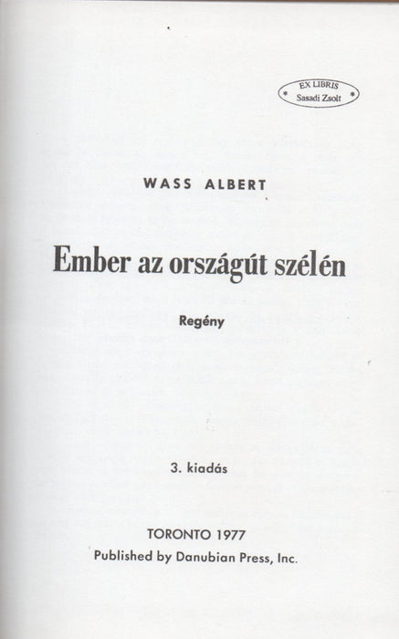 Ember az országút szélén - Oskola Antikvárium
