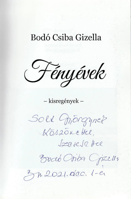 Fényévek - Oskola Antikvárium