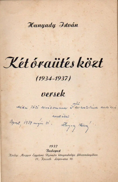 Két óraütés közt - Oskola Antikvárium