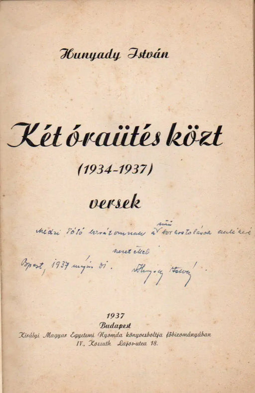 Két óraütés közt - Oskola Antikvárium