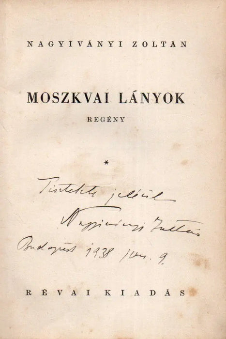 Moszkvai lányok - Oskola Antikvárium