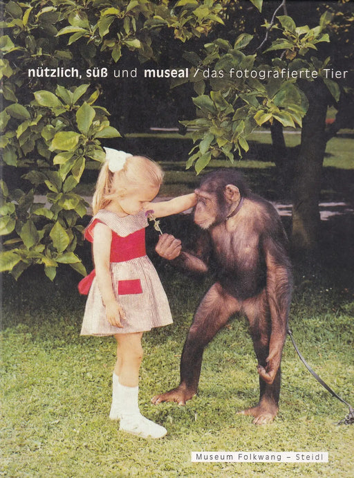 Nützlich, süß und museal - Das fotografierte Tier - Oskola Antikvárium
