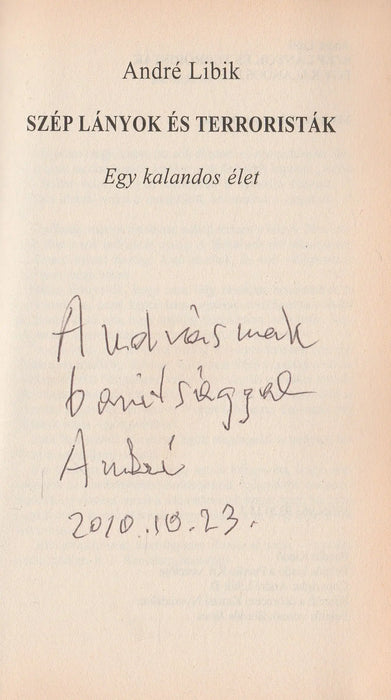 Szép lányok és terroristák - Oskola Antikvárium
