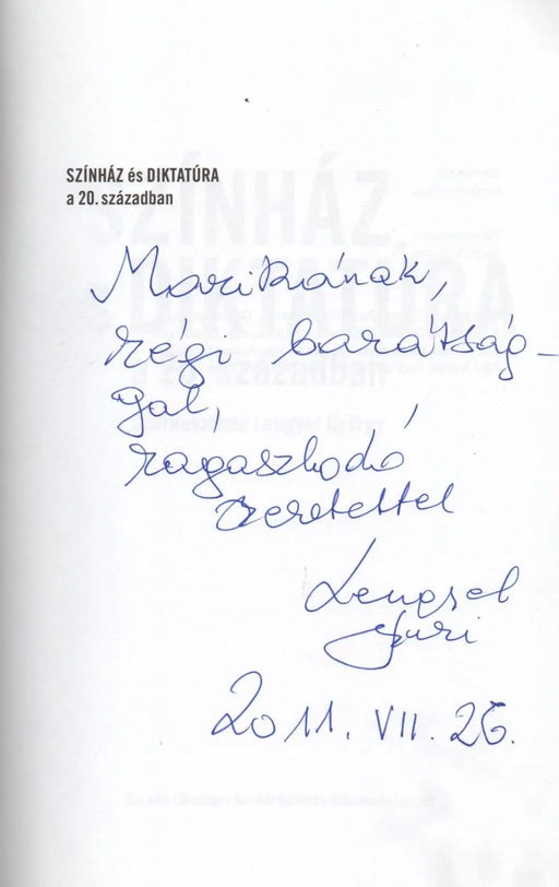 Színház és diktatúra a 20. században - Oskola Antikvárium