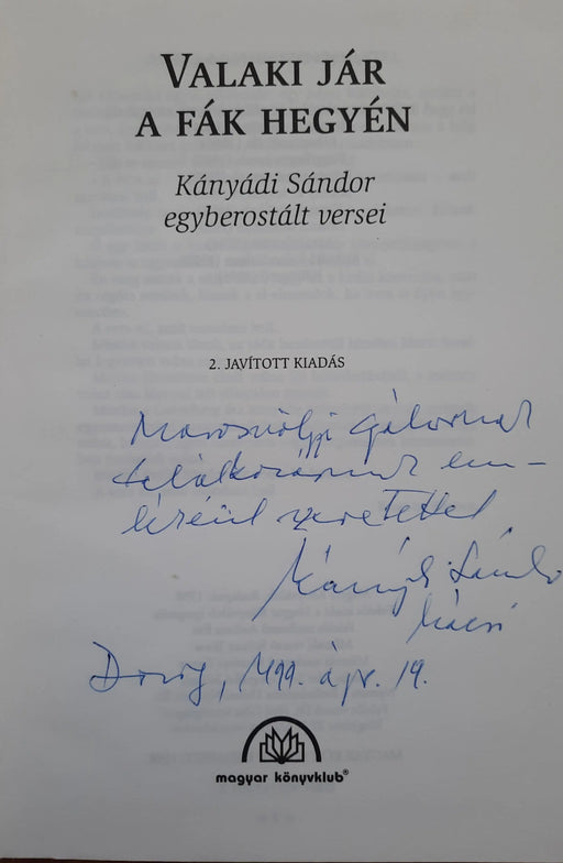 Valaki jár a fák hegyén - Oskola Antikvárium